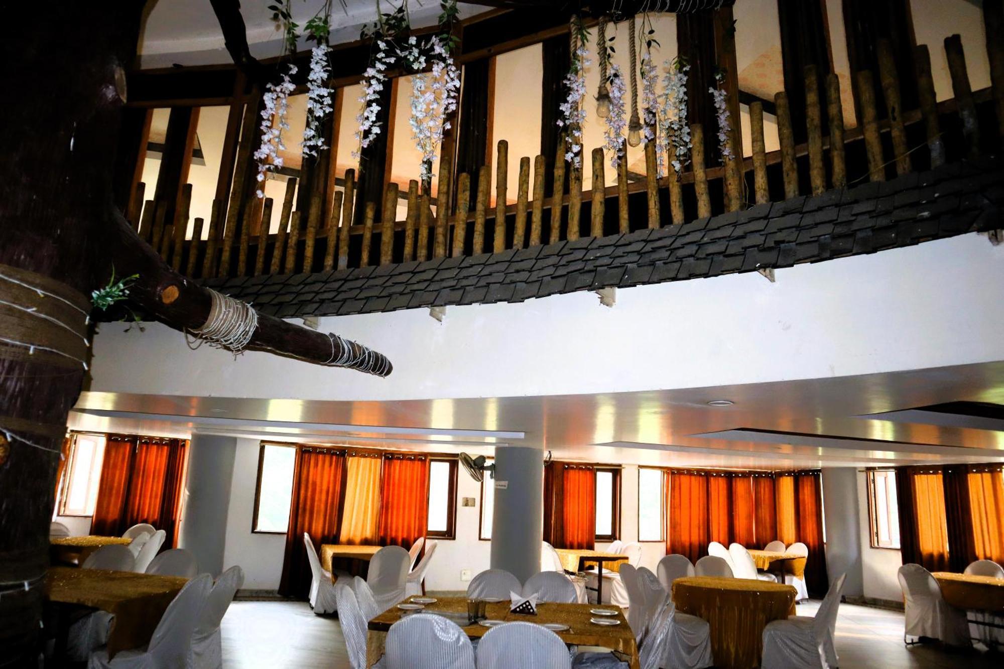 Hotel River Bank Mandi Exterior photo
